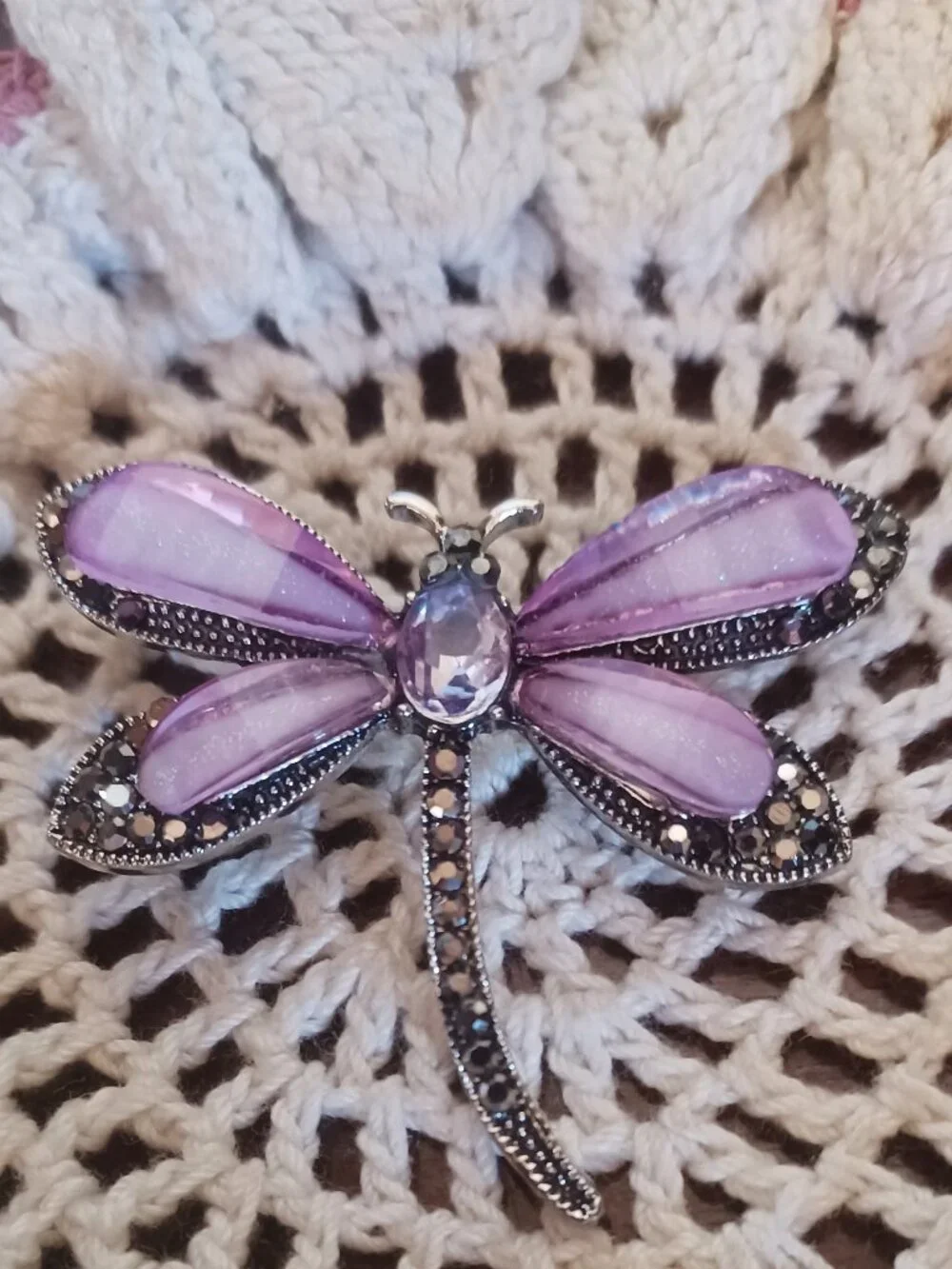Beautiful Lavender Butterfly Brooch